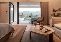 Xingye Snow Mountain Manor