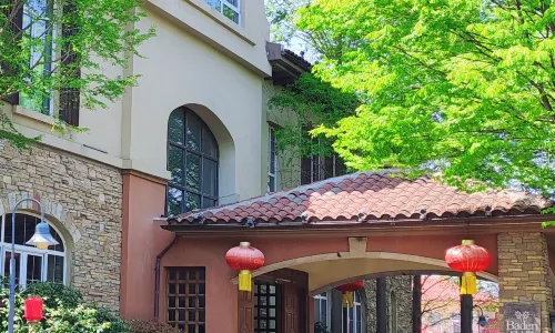 芭東小鎮溫泉別墅
