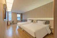 Suixing Hotel · Huipin (Wuhan Zhongnan Road Wushang Dream City Store) Hotels near Zhenhua Seafood Hang