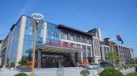 Glade Hotel (Qingdao Hongdao High tech Zone Fantasy Kingdom Branch) Отели рядом с достопримечательностью «Фэй Ян Институт профессиональных технологий»