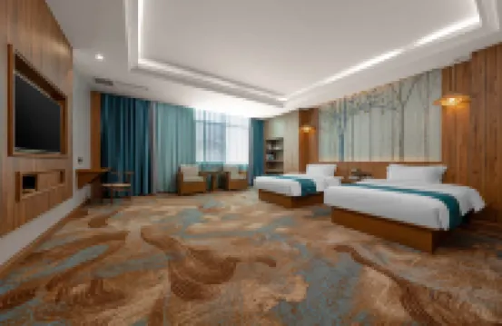 Home Inn · Yunshang Siji Premium Hotel (Ruili Fortune Plaza Tourist Pedestrian Street)