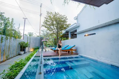 LASANTA Villa Hotels in Cẩm Hà