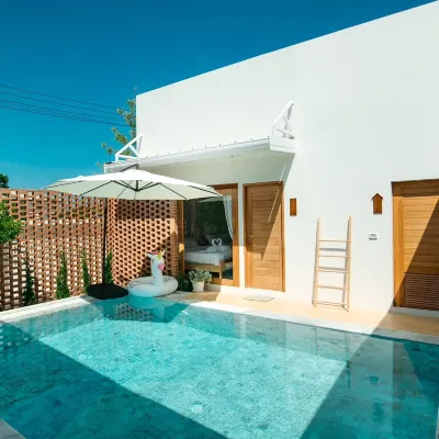 Sunn Lay Pool Villa Hotels near Hua Tan Beach