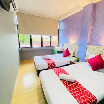 DJ西提高級賓館 鄰近Payang Memory Lane的酒店