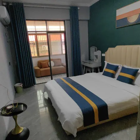 Rongrong Homestay (Ruijin Stadium Branch)