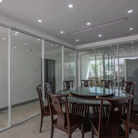 BAN SHAN XIAN JU HOMESTAY