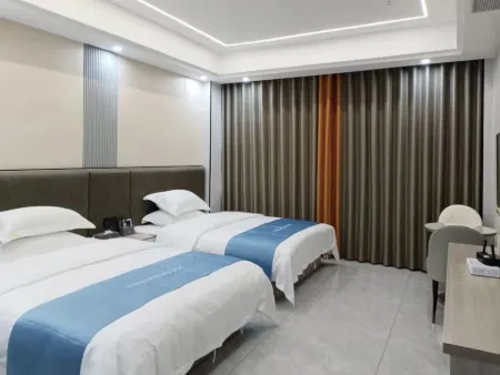 Pengyue Mansion (Foshan Sanshui Branch) Отели рядом с достопримечательностью «Xujiang Ancestral House»