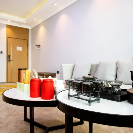 Grand Hotel Erguna