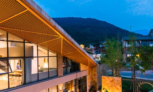 Yunfuli Yunsu·Emeishan Yunshuiju Private Hot Spring B&B