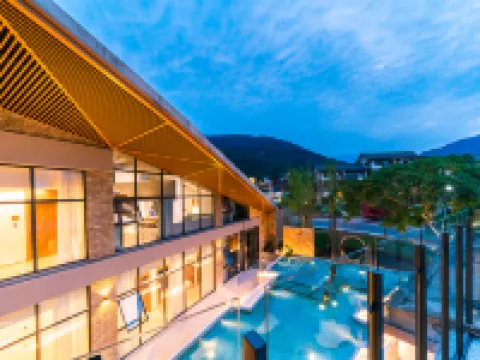 Yunfuli Yunsu·Emeishan Yunshuiju Private Hot Spring B&B Hotels in Emeishan City