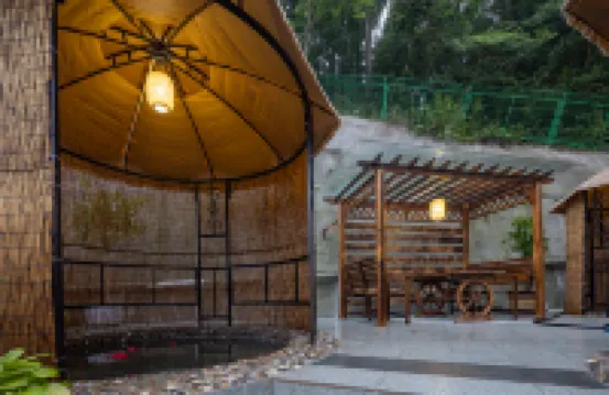 恩施雲隱茶山對話湯泉山墅民宿（恩施清江店）