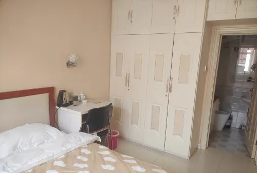 Leyi Hotel