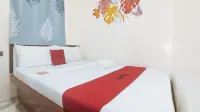 RedDoorz @ Queens Hometel Hotels in Davao del Norte