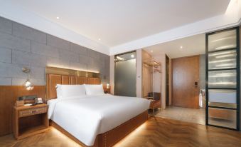 James Joyce Coffetel (Hongqiao Railway Station National Convention and Exhibition Center Branch)