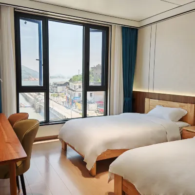 岸邊有屋 金沙灘-金沙灘浴場附近的飯店