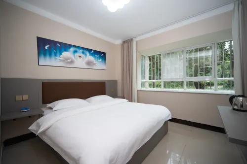 Yunqi Hotel (Kunming South High-speed Railway Station Branch)