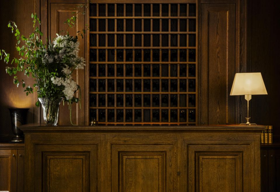 5. 호텔 발자크..