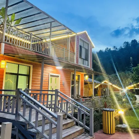 Xinfeng Fengxigu Homestay