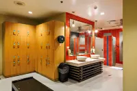 Waterfront Cebu City Hotel & Casino - Gym
