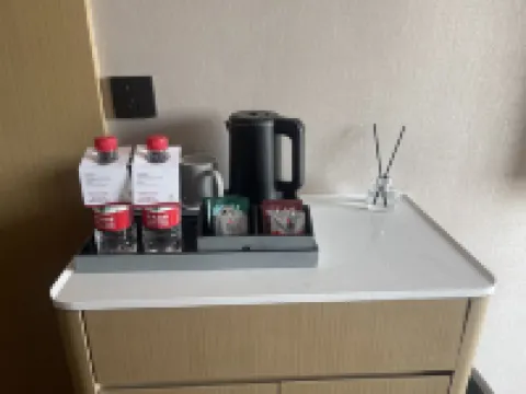 E Zhou Binjiang Ramada Plaza Hotel Hotels in Ezhou
