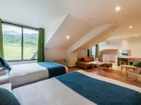 Tazawako Lake Resort & Onsen Hotels in Semboku
