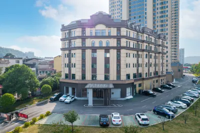 JI Hotel (Xianning Yinquan Dadao) Hotels near Jihua Ice and Snow · Xiangcheng Ski Hall