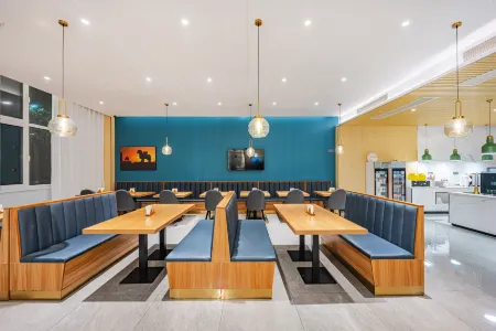 Magnotel Classic（Cangzhou Yanshan Phoenix Park）