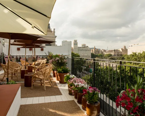 Yurbban Ramblas Boutique Hotel Hotels near Parking MACBA