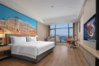 Vienna International Hotel (Hengyang Yanqi Lake Park Kaixuan Lake View Waterfront) Hotels in Shigu District