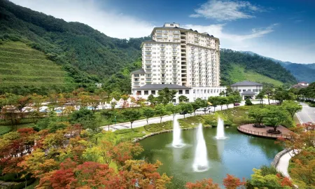 Elysian Gangchon Resort Отели рядом с достопримечательностью «Jade Garden»