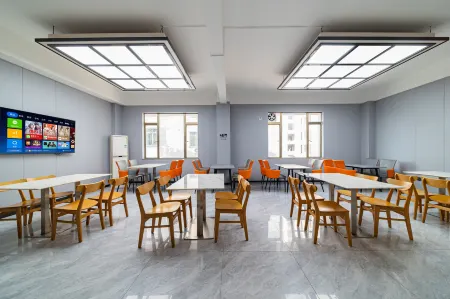 Wanying Hotel Отели рядом с достопримечательностью «Zhenshan Scenic Area»