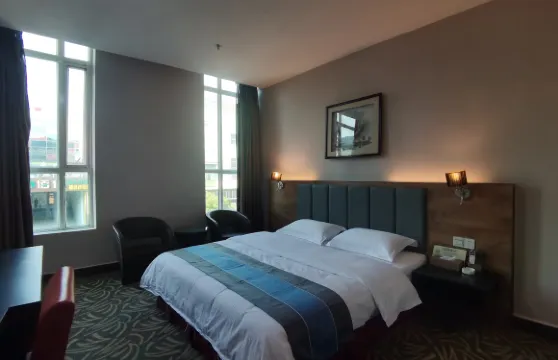 138商務公寓（鶴山一滙新天地廣場店）