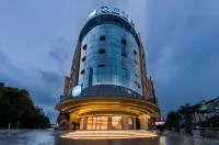 穿越eスポーツホテル（温州平陽鉄道駅銀泰城）