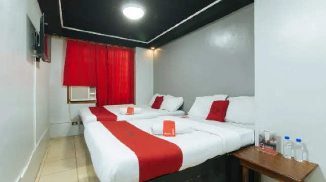 RedDoorz @ Good 101 Quiricada Manila Hotels in Santa Cruz