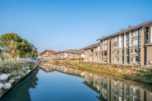 宜春山水居溫泉假日飯店(溫湯明月千古情店) 飯店周邊 Photos