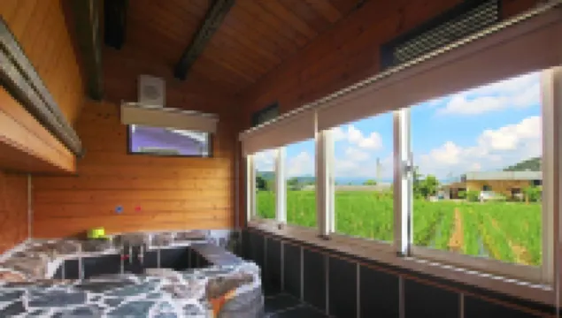 Pines Garden 풀리 핫 스프링 주변 호텔