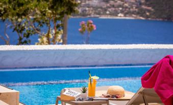 Kalkan Saray Suites Hotel