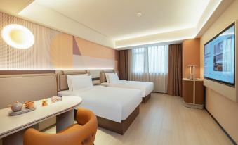 Orange Beihai Railway Station Square Hotel