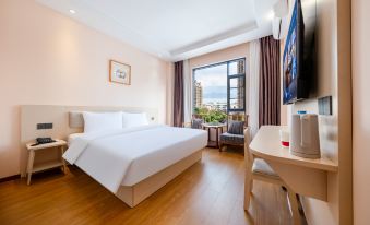 Fairyland Hotel (Dali Olympic Erhai Yue Wetland Park)