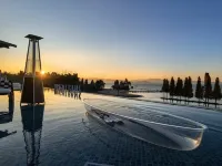 DIANCHI LAKEFRONT RIGHT BANK RESORT HOTEL - Strand