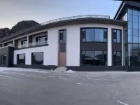 Heart at ease and garden B&B Hotels near Sacrifice Site of Martyr Dong Cunrui