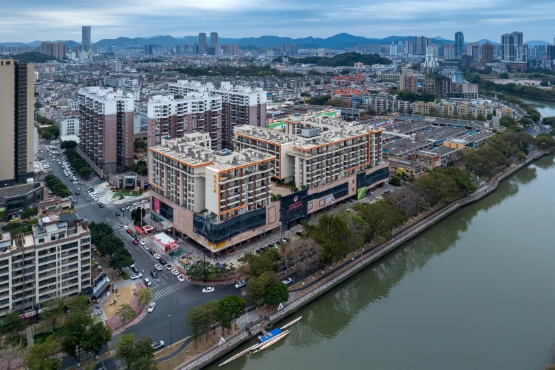 Zhongshan He She Hotel Apartment