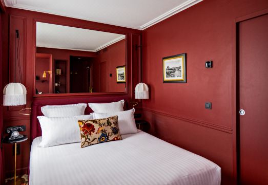 2. 호텔 듀케누 에..