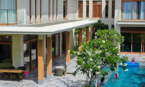 The Ocean Suites