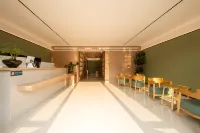 Xilin Business Travel Hotel