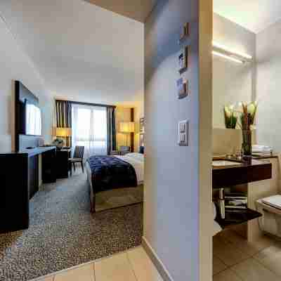 Hotel Beaulac Rooms