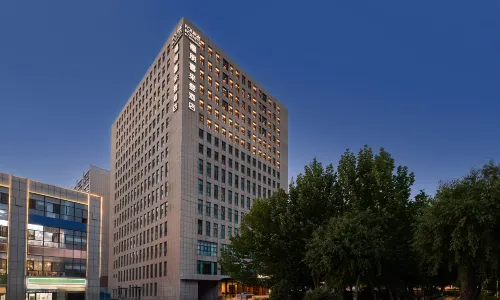 伊寧福朋喜來登飯店