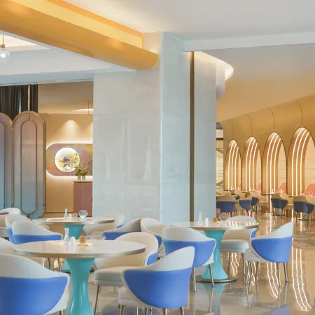 Ziyang Bear Run Hotel