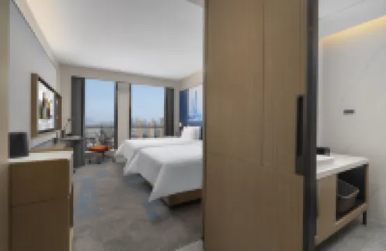 昆明火車站希爾頓歡朋飯店