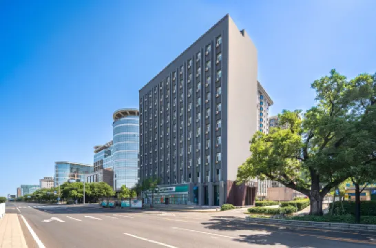 JI Hotel (Beijing Xuanwumen) Hotels near Caishikou Station